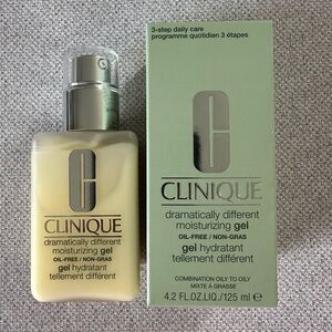 Clinique Dramatically Different Moisturizing Gel Oil Free 4.2 Fl. Oz